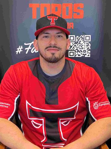 Jhon Garcia Luis Miguel Compress Santos